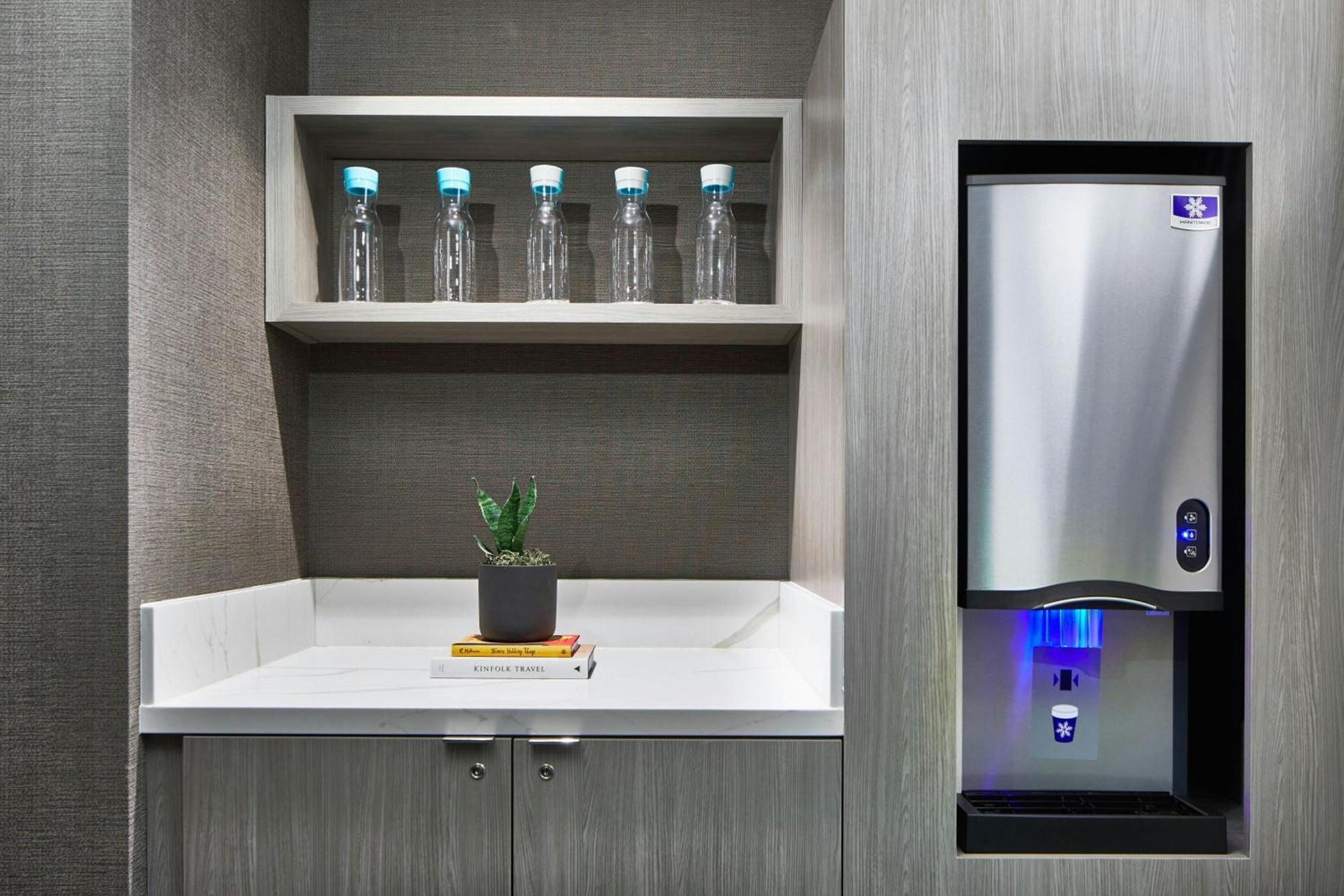 Ac Hotel By Marriott Sacramento Luaran gambar